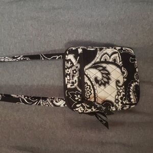 Vera Bradley crossbody bag.